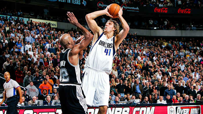 dirk-nowitzski-bruce-bowen